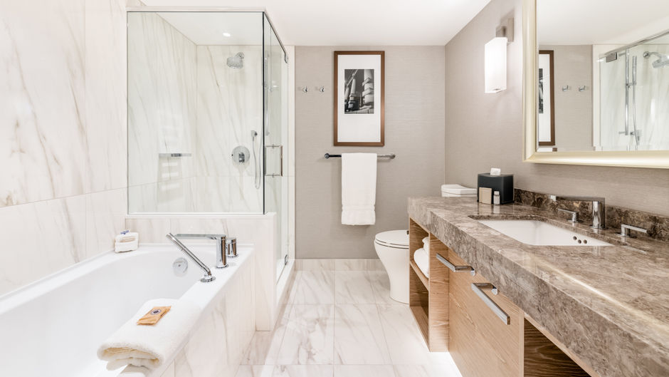 The Magnolia Hotel & Spa Room