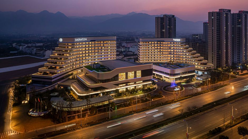 Sheraton Pujiang Exterior