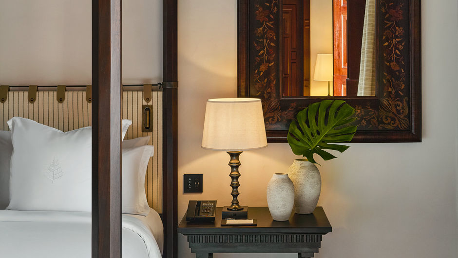 Four Seasons Hotel and Residences Suite