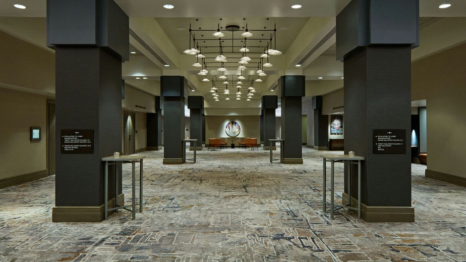 Marriott Downtown at CF Toronto Eaton Centre Meeting