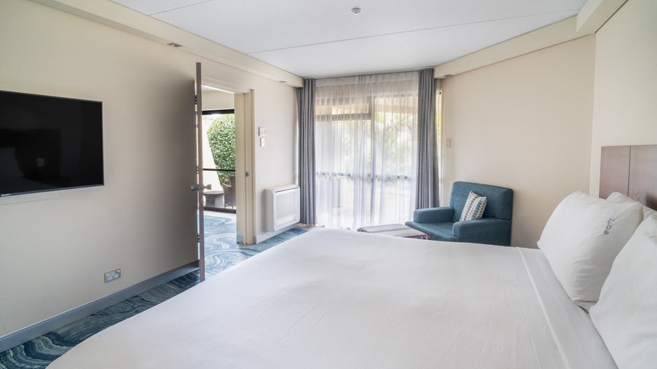 Holiday Inn Auckland Airport Suite