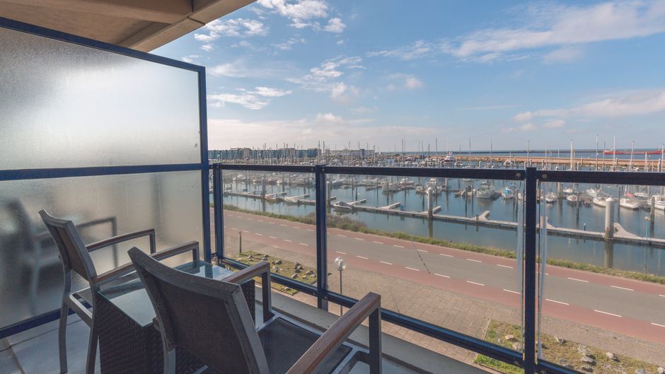 Leonardo Hotel Ijmuiden Seaport Beach Room