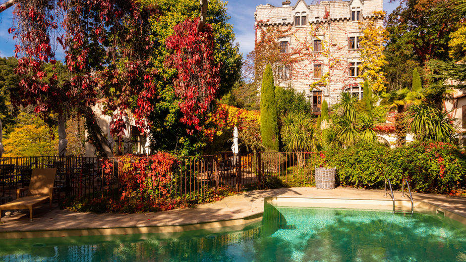 Chateau de Riell Hotel Pool