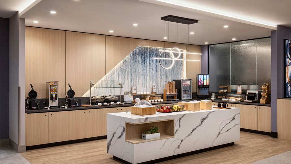 Fairfield Inn & Suites Marriott Restaurant