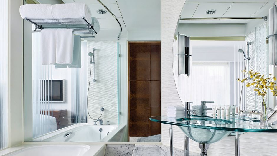 Cordis at Langham Place Room