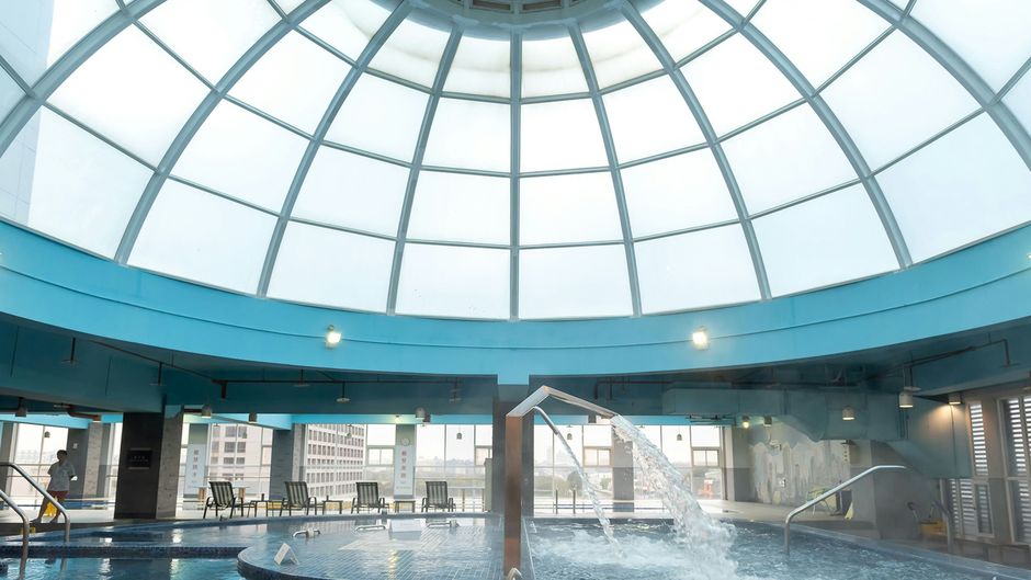 Sheraton Taoyuan Hotel Pool