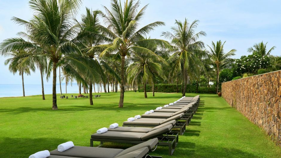 JW Marriott Cam Ranh Bay Resort & Spa Beach