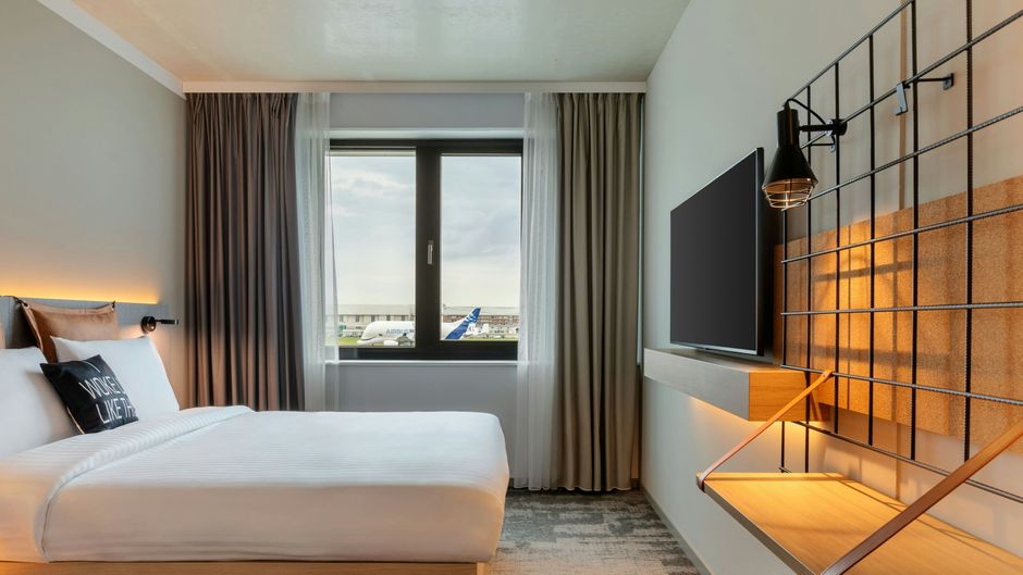 Moxy Hamburg - Finkenwerder Room