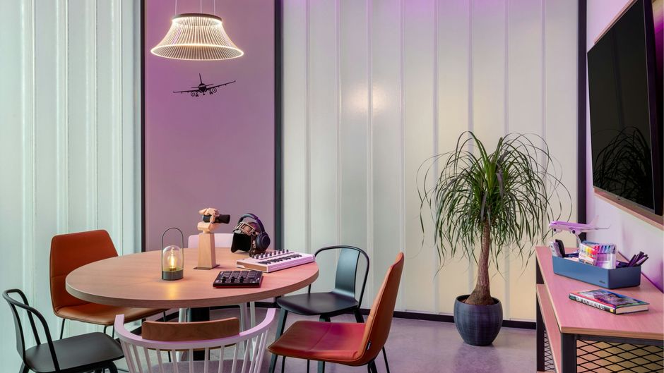 Moxy Hamburg - Finkenwerder Meeting