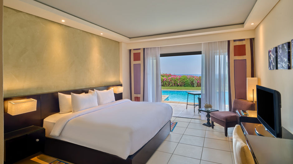 Grand Rotana Resort and Spa Room