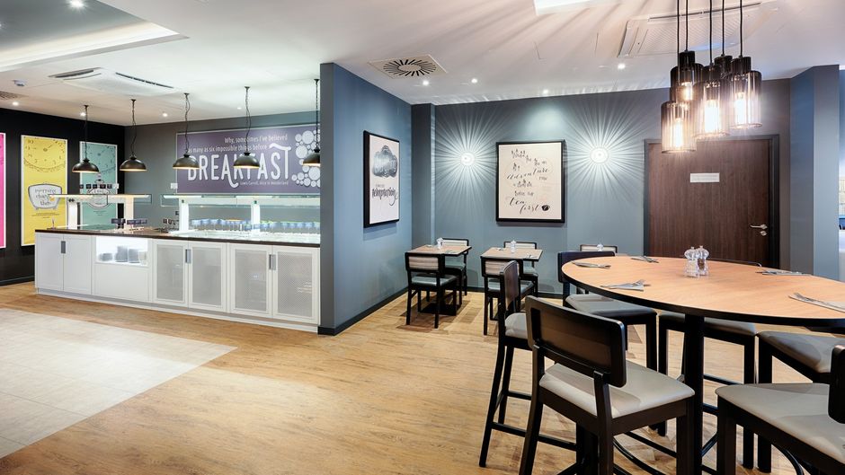 Premier Inn Berlin City South Restaurant