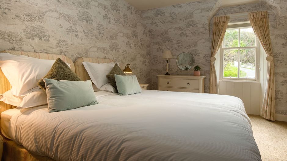 Knockinaam Lodge Room