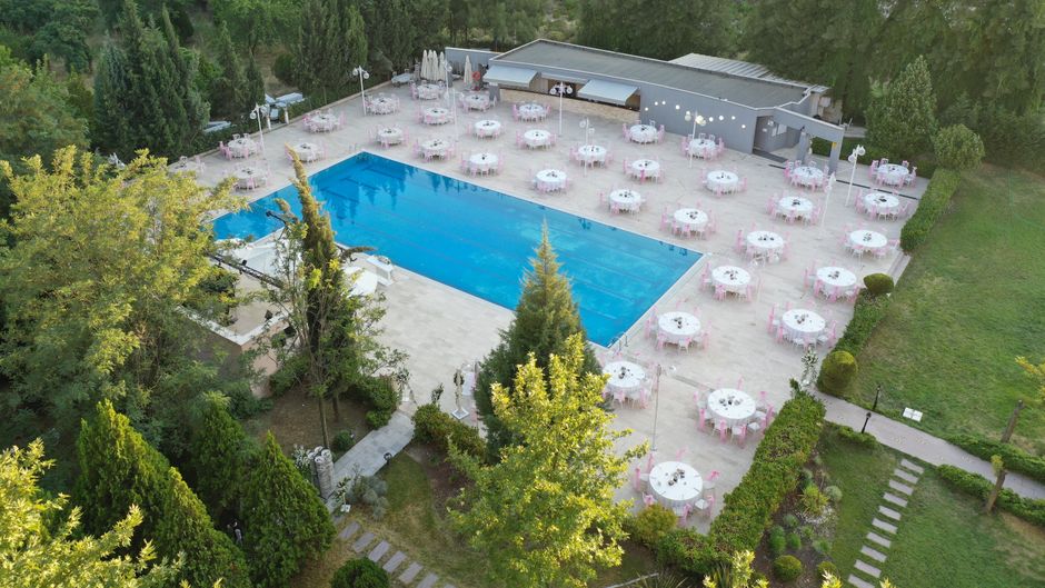 Anemon Manisa Pool
