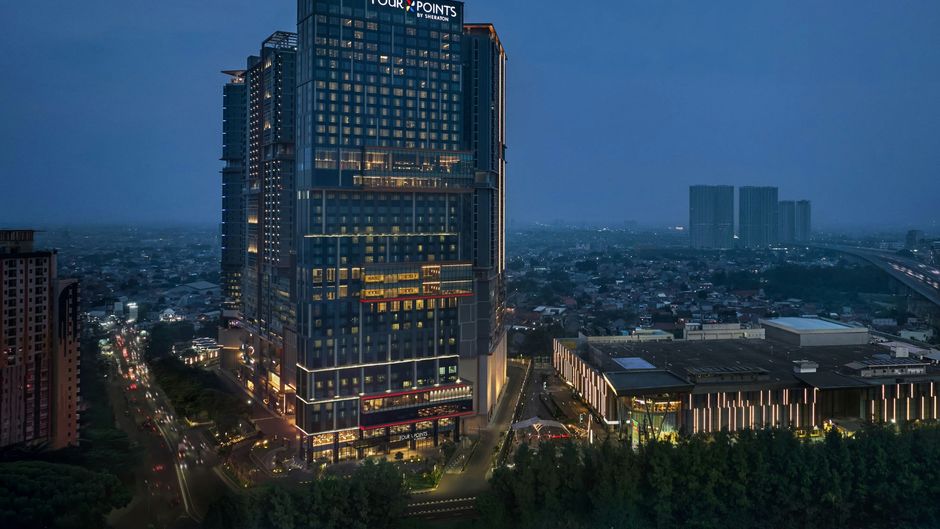 Four Points Bekasi Exterior
