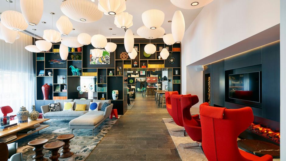 citizenM Paris Gare de Lyon Lobby