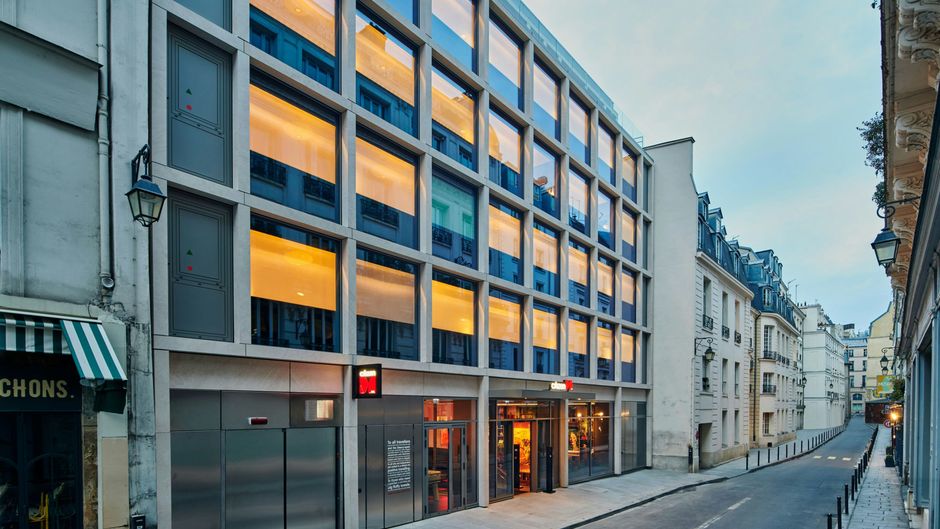 citizenM Paris Opera Hotel Exterior