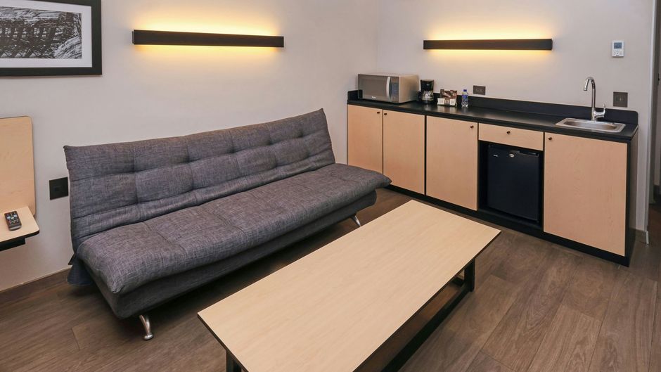 City Express Plus by Marriott Mundo E Room