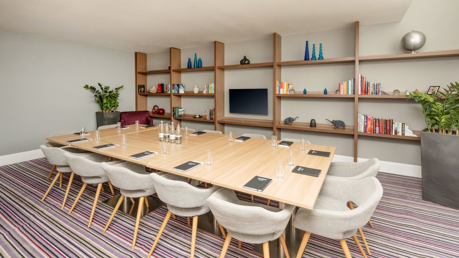 Staybridge Suites Birmingham Meeting