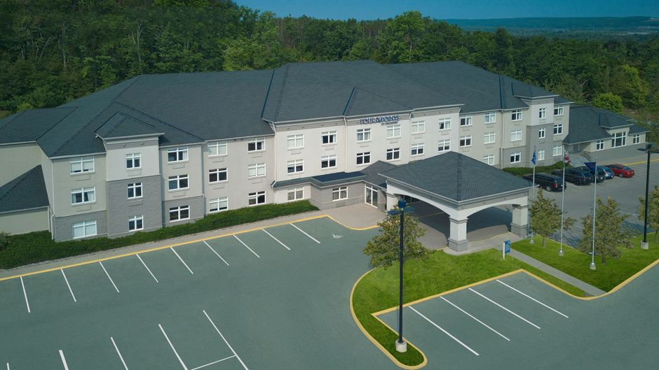 Four Points by Sheraton Barrie Exterior
