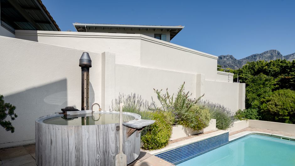 Camps Bay Retreat Pool