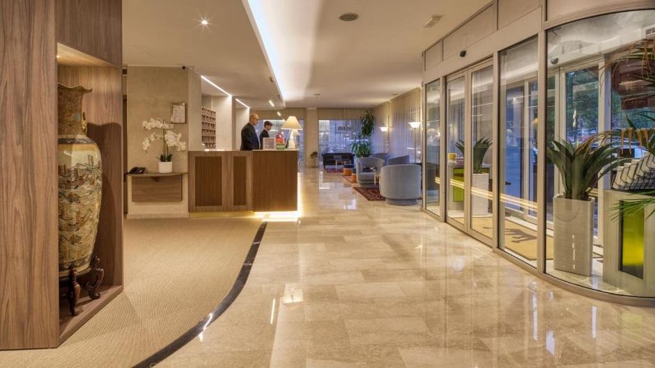 Hotel Nasco Lobby