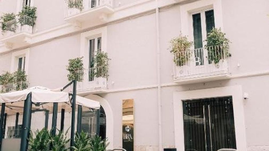 Bra Hotel Exterior