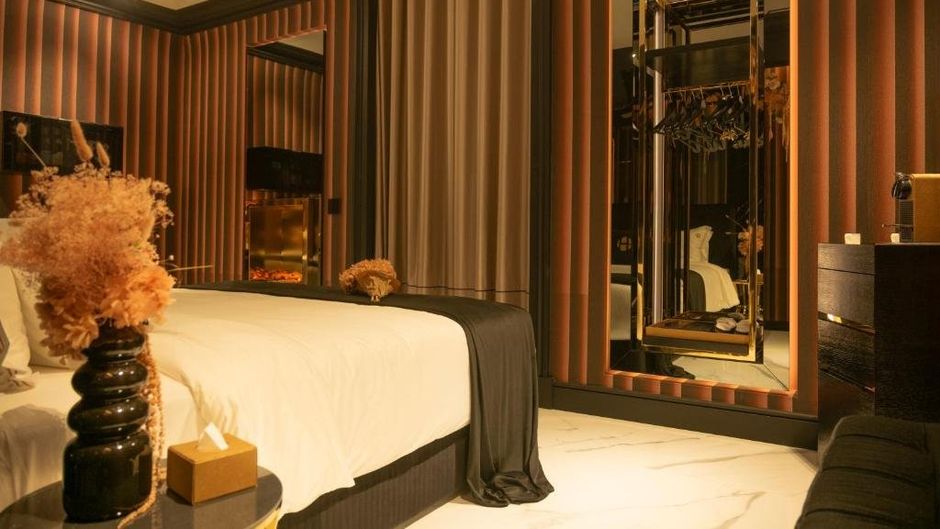 Bra Hotel Room