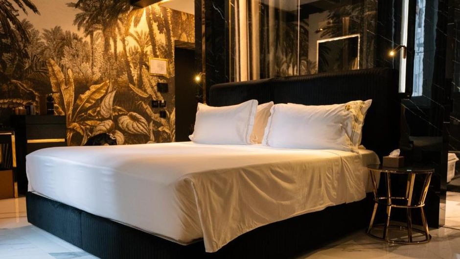 Bra Hotel Room