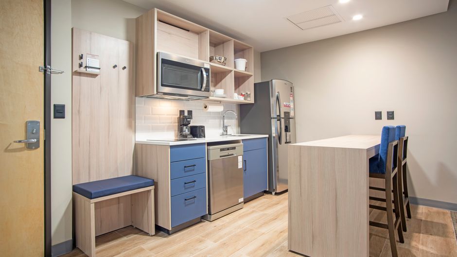 Candlewood Suites Guadalajara Galerias Suite