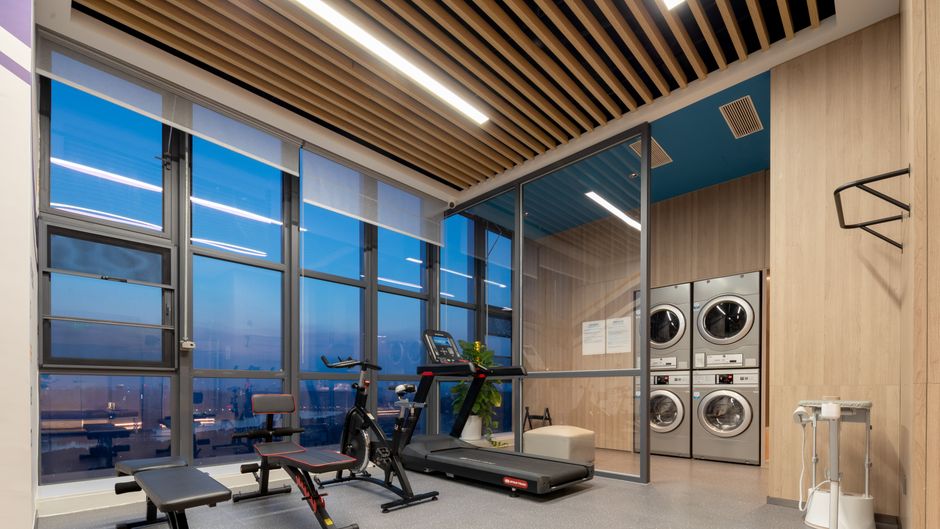Holiday Inn Exp East Lake Health Club