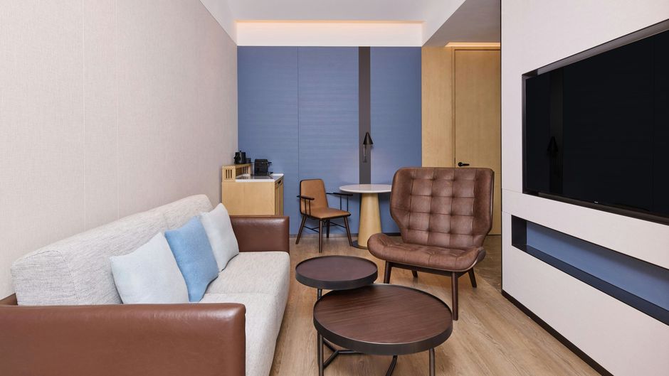 Four Points Kunming Guandu Suite