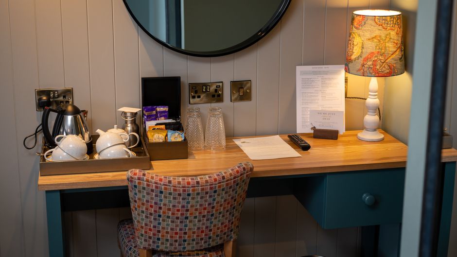 Berkshire Arms Hotel Room