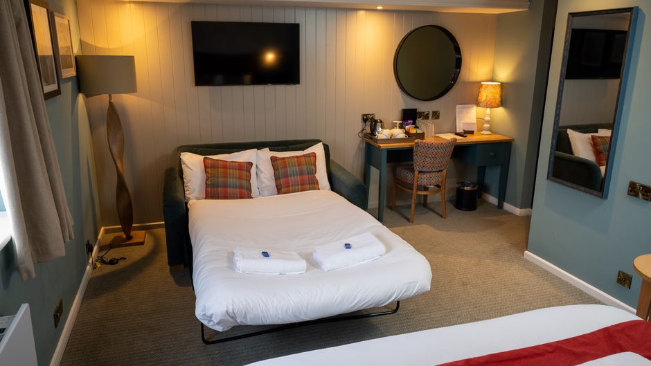 Berkshire Arms Hotel Room