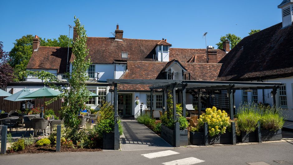Green Man Hotel Exterior