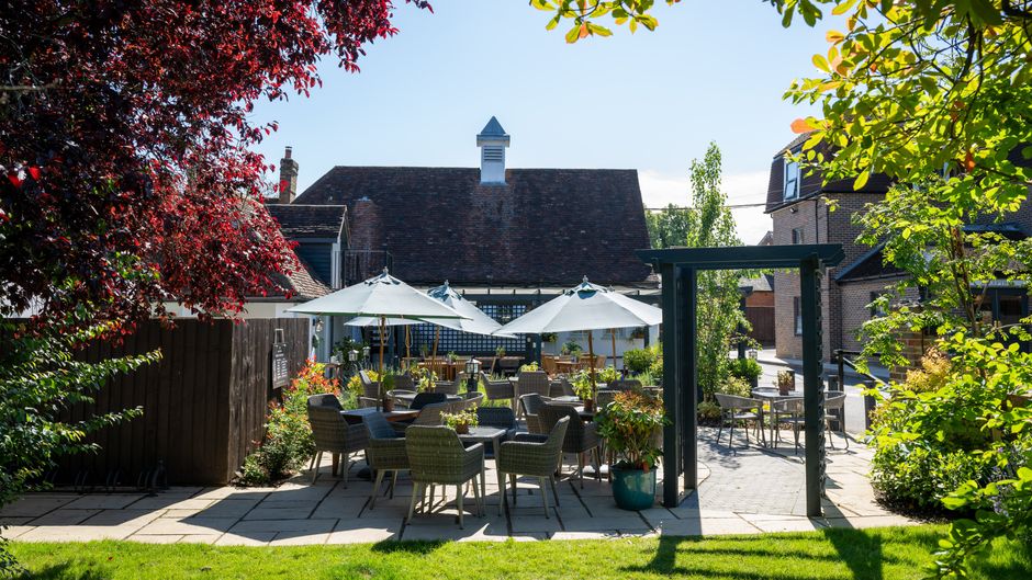 Green Man Hotel Exterior