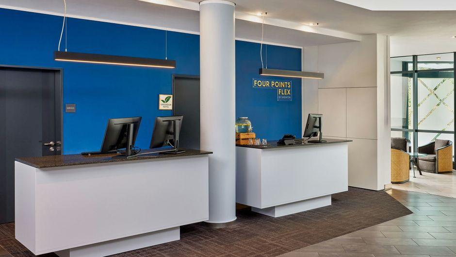FOUR Ratingen Dusseldorf Airport Lobby