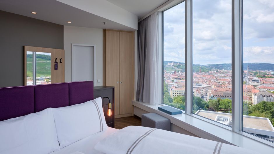 Premier Inn Wuerzburg Room
