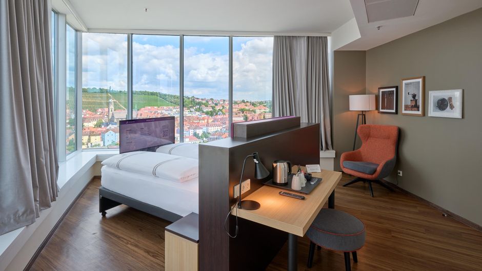 Premier Inn Wuerzburg Room