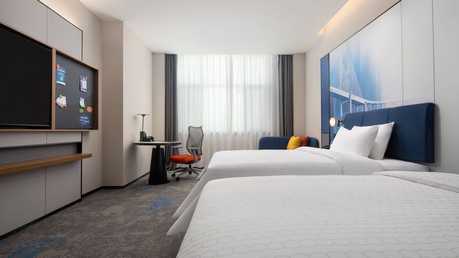 Hampton by Hilton Hotan Room