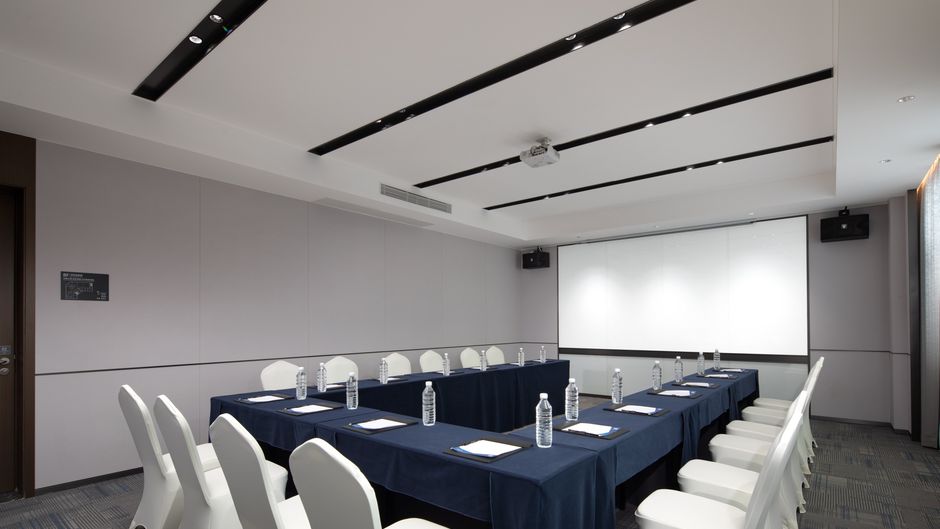 Hampton by Hilton Hotan Meeting