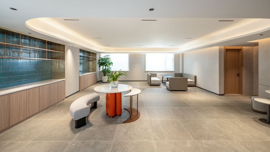 Holiday Inn Exp City Center by Other