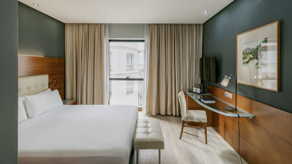 Dorma Coliseum Suite