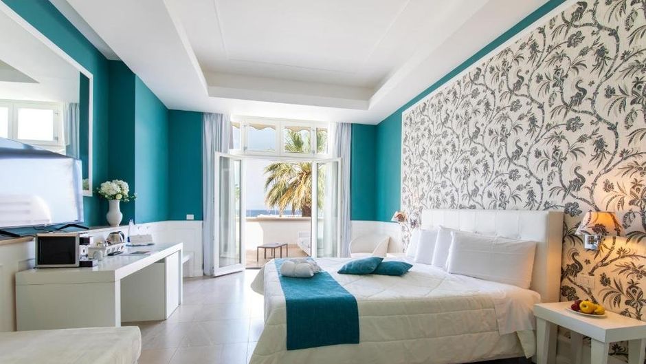 Bianco Riccio Suite Hotel Room