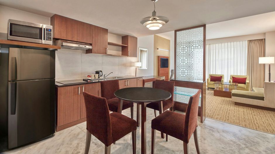 Four Points Hotel & Serviced Apts, Pune Room