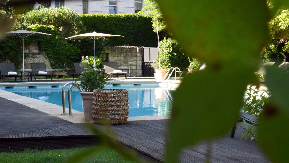 Hostellerie le Prieure Pool