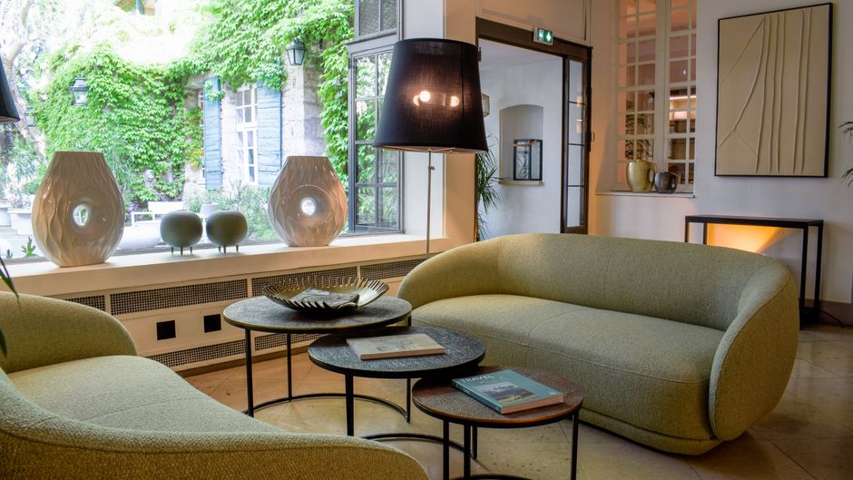 Hostellerie le Prieure Lobby