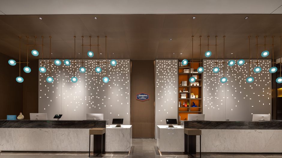 Hampton Qingdao Airport Lobby