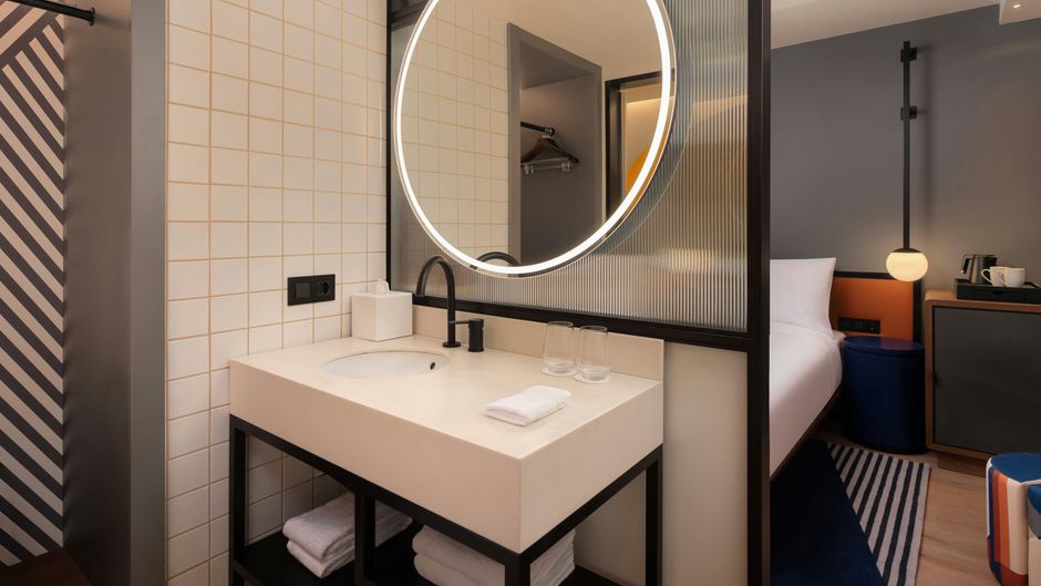 Aloft Madrid Gran Via Room