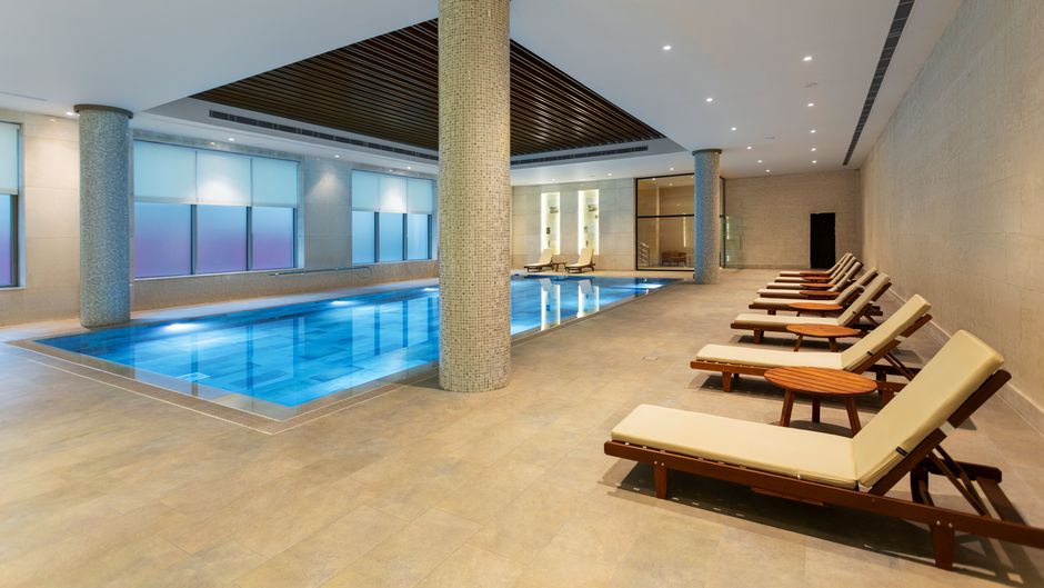 Holiday Inn Baku Pool