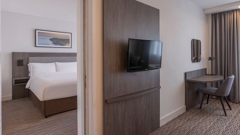 Clayton Hotel Dublin Airport Central Room